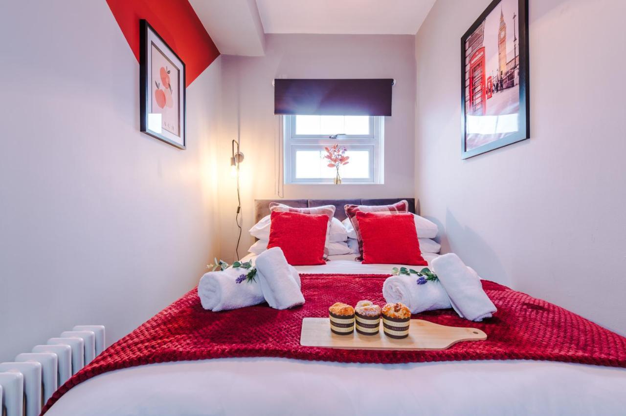 Chester City Centre Haven: Cozy 2-Bed Home for 6 Exterior photo